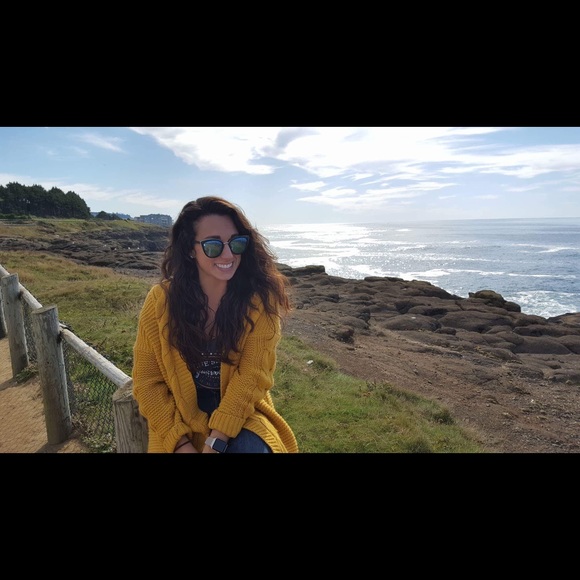 Meet your Posher, Jacleen - Picture 7 of 8